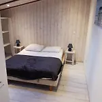 Maison 8 Couchages Avec Piscine Privee A Saint-benoit-sur-mer - Fr-1-194-355 펜션 *