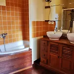 Maison 8 Couchages Avec Piscine Privee A Saint-benoit-sur-mer - Fr-1-194-355