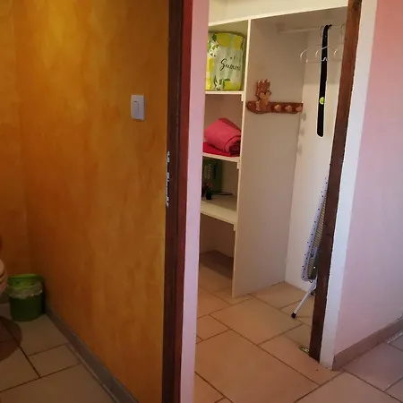 Дом отдыха Maison 8 Couchages Avec Piscine Privee A Saint-benoit-sur-mer - Fr-1-194-355 *