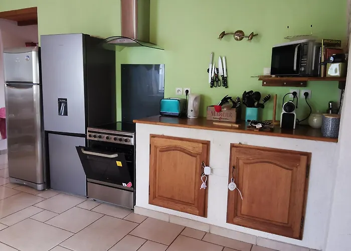 Ferienhaus Maison 8 Couchages Avec Piscine Privee A Saint-benoit-sur-mer - Fr-1-194-355