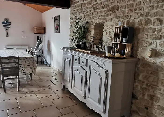 Ferienhaus Maison 8 Couchages Avec Piscine Privee A Saint-benoit-sur-mer - Fr-1-194-355 *